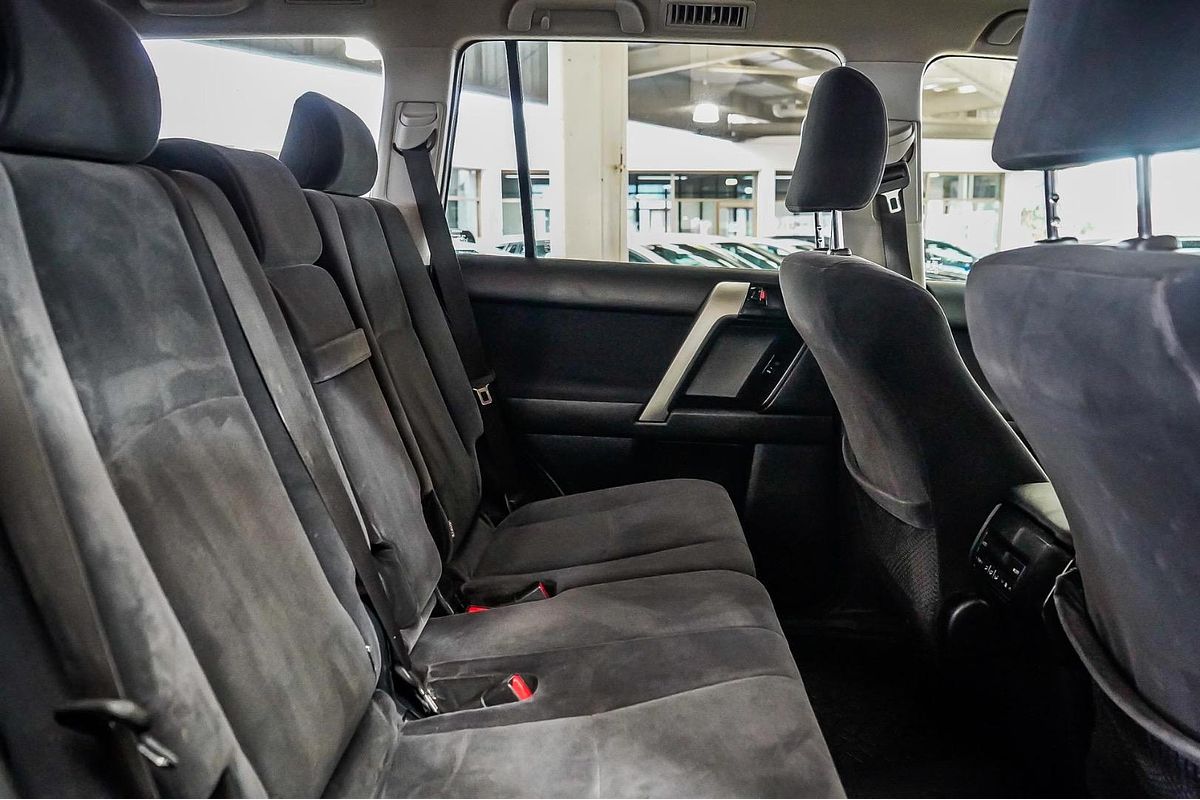 2017 Toyota Landcruiser Prado GXL GDJ150R
