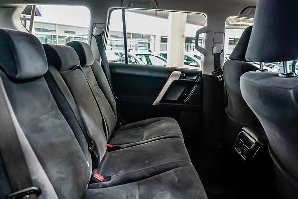 2017 Toyota Landcruiser Prado GX GDJ150R