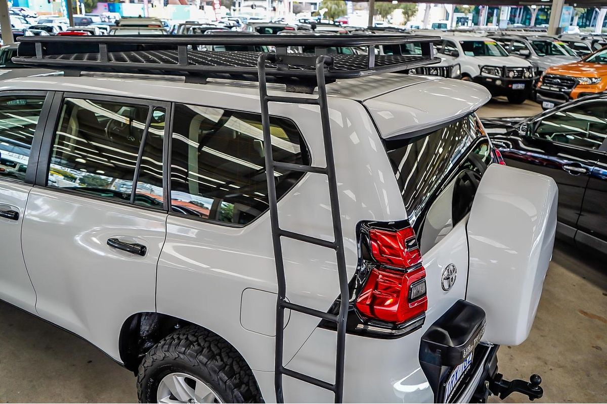 2017 Toyota Landcruiser Prado GX GDJ150R