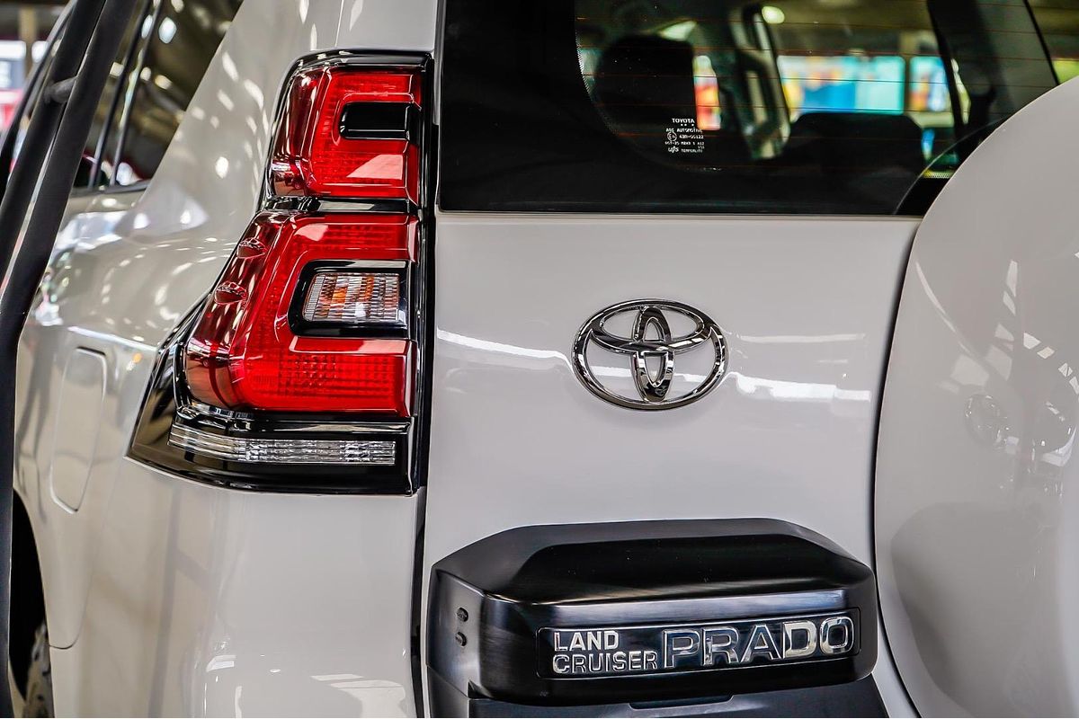 2017 Toyota Landcruiser Prado GX GDJ150R
