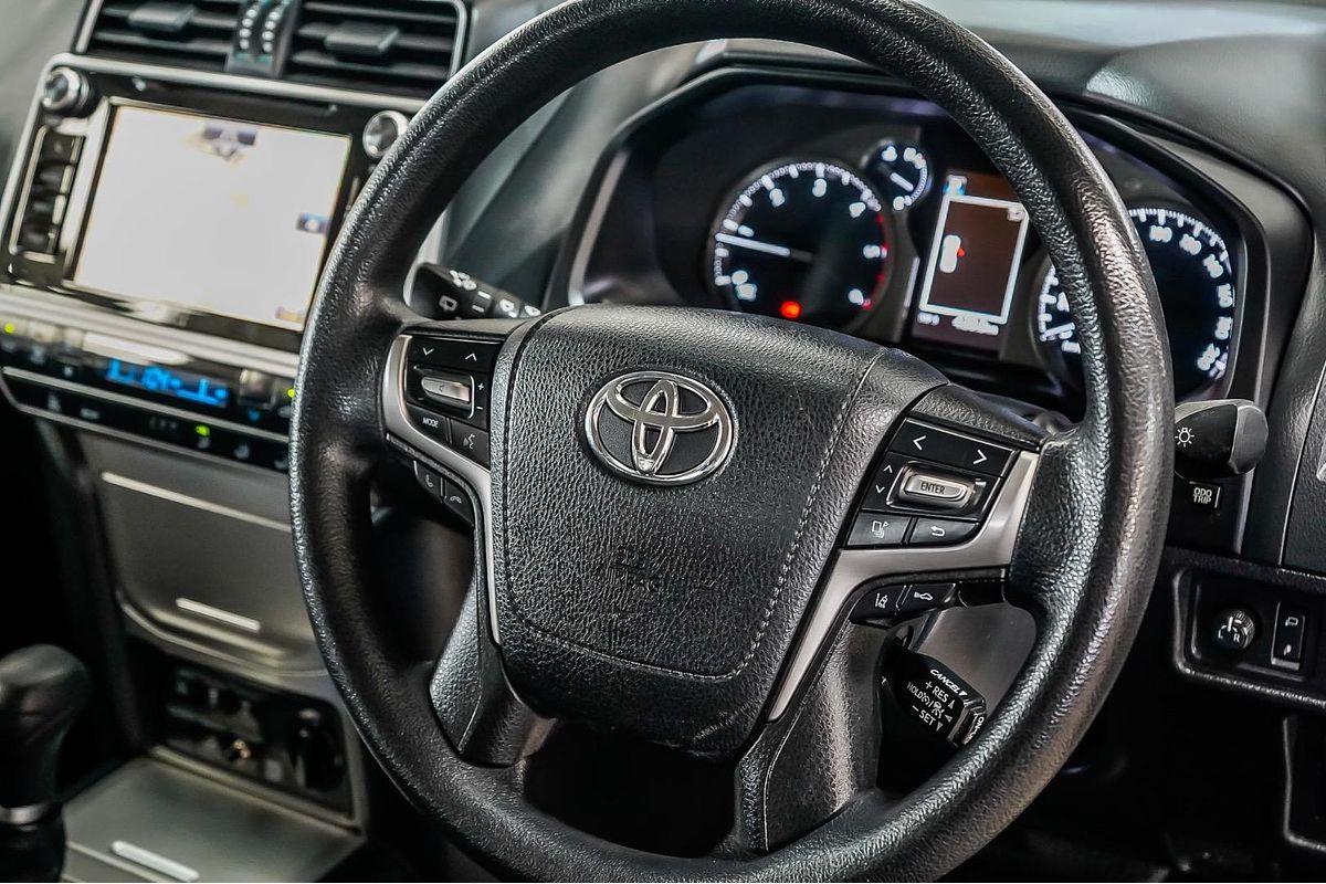 2017 Toyota Landcruiser Prado GX GDJ150R