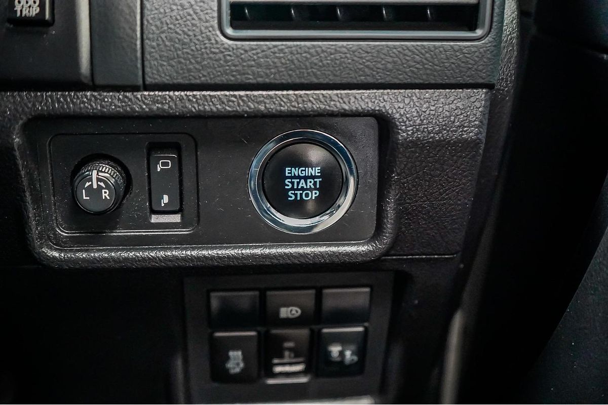 2017 Toyota Landcruiser Prado GX GDJ150R