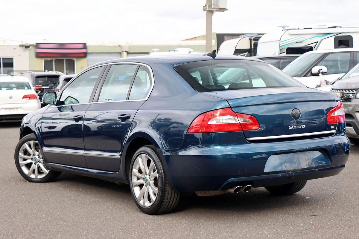 2013 SKODA Superb Elegance 125TDI 3T