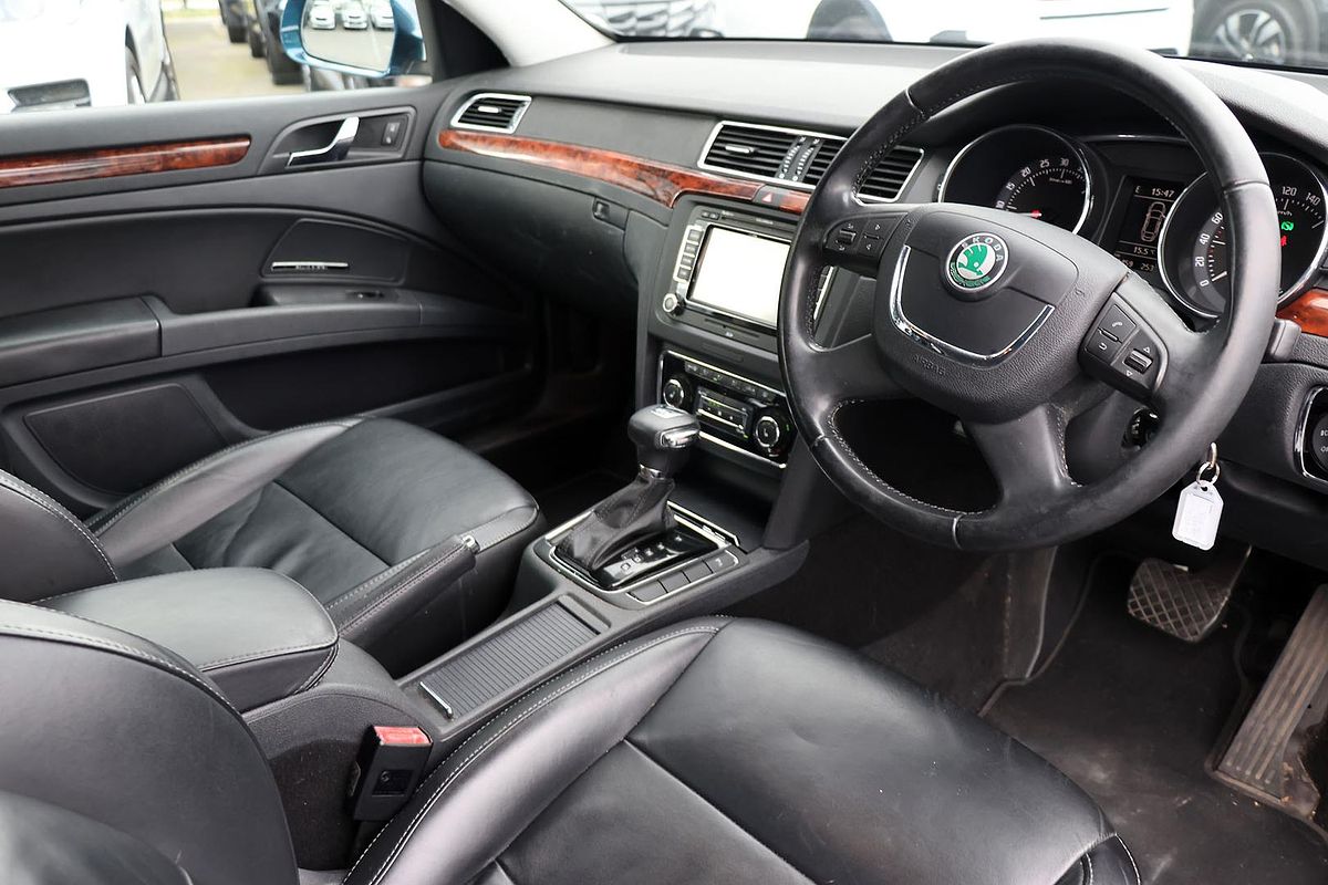 2013 SKODA Superb Elegance 125TDI 3T