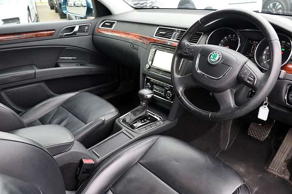 2013 SKODA Superb Elegance 125TDI 3T