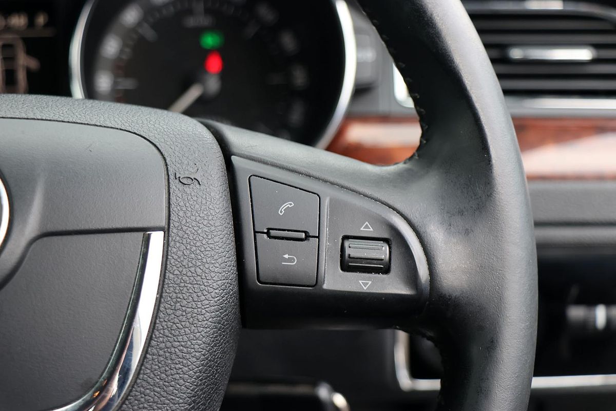 2013 SKODA Superb Elegance 125TDI 3T