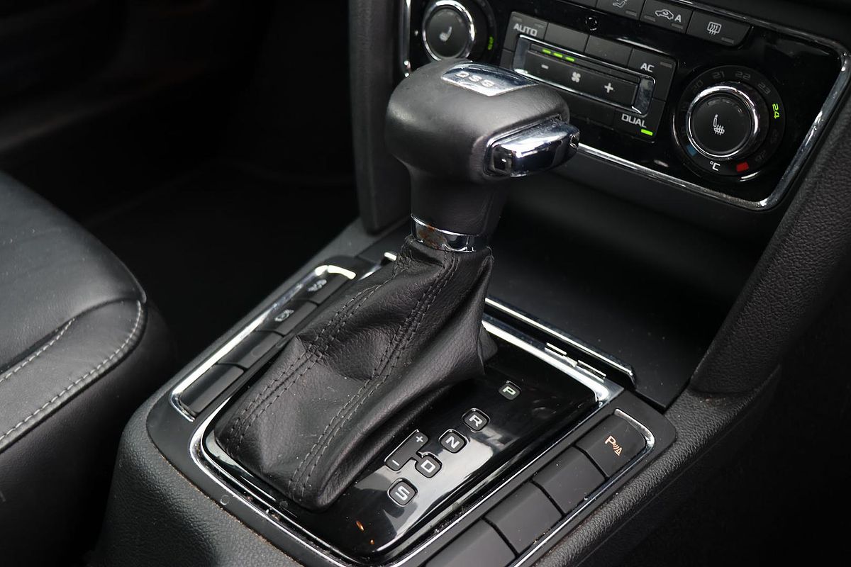 2013 SKODA Superb Elegance 125TDI 3T