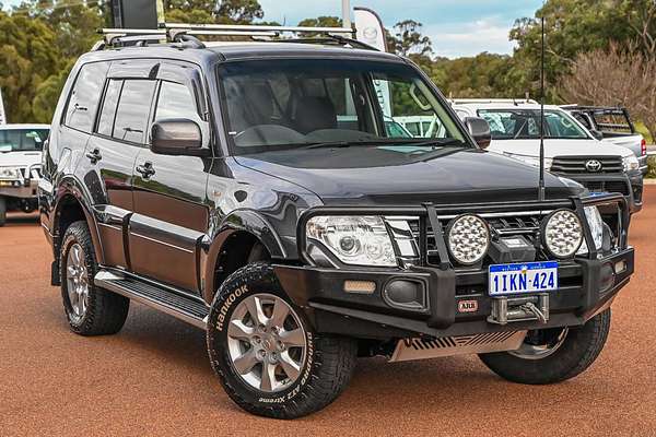 2016 Mitsubishi Pajero GLX NX