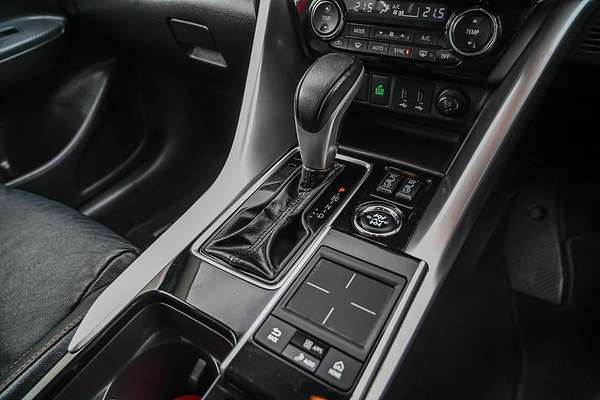 2017 Mitsubishi Eclipse Cross Exceed YA