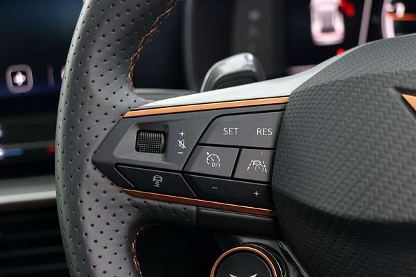 2024 CUPRA Formentor VZx KM