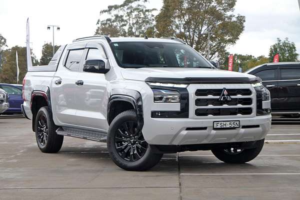2025 Mitsubishi Triton GSR MV 4X4