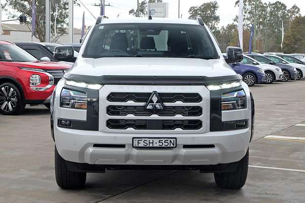 2025 Mitsubishi Triton GSR MV 4X4