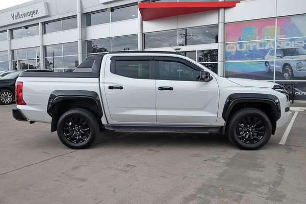 2025 Mitsubishi Triton GSR MV 4X4