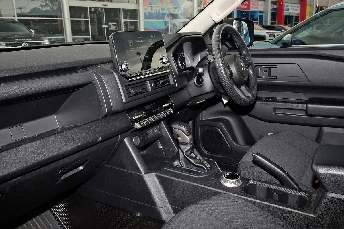 2024 Mitsubishi Triton GLX MV 4X4