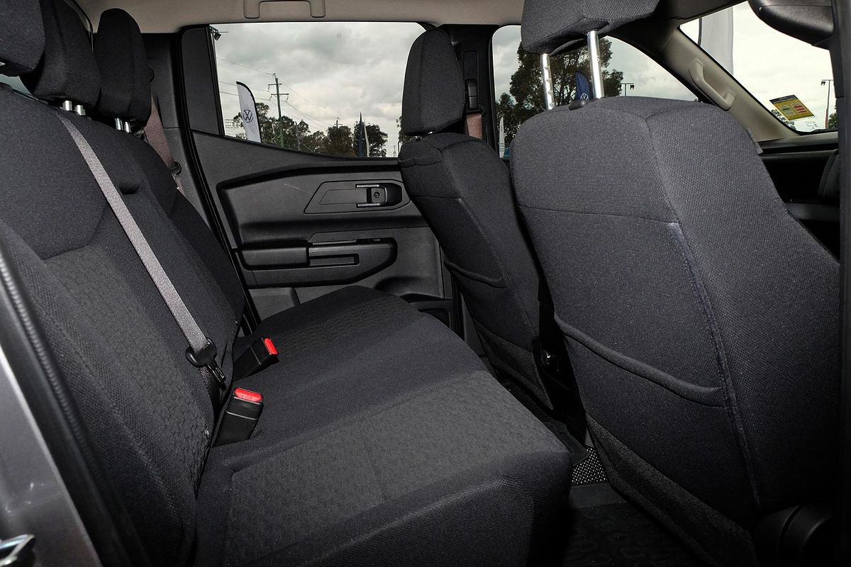 2024 Mitsubishi Triton GLX MV 4X4