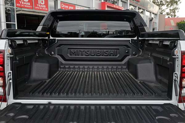 2025 Mitsubishi Triton GSR MV 4X4