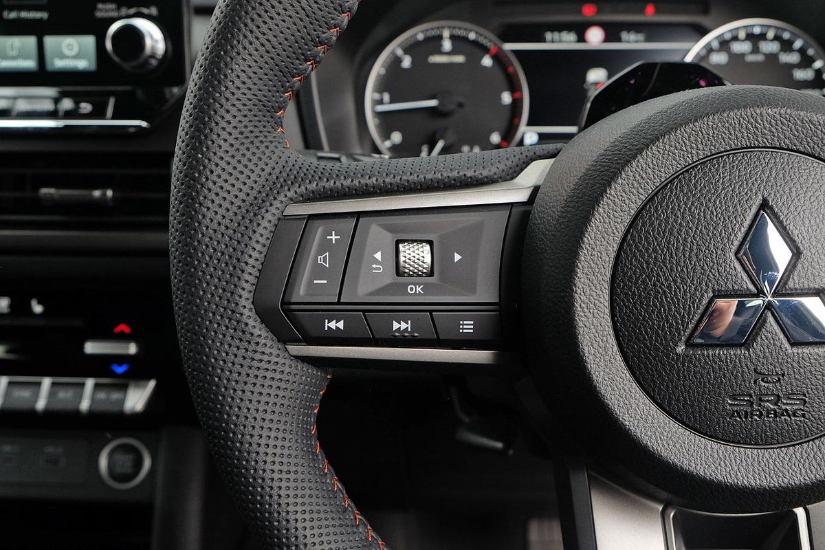 2025 Mitsubishi Triton GSR MV 4X4