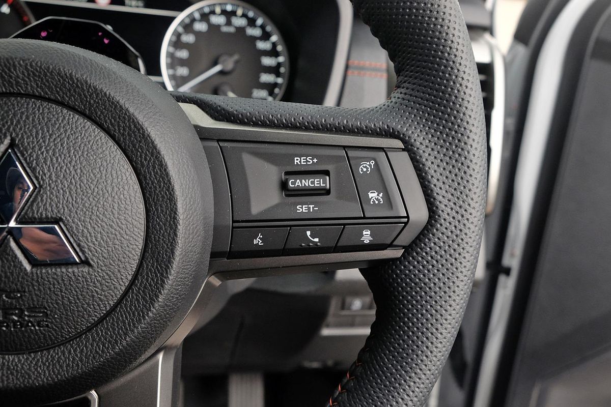 2025 Mitsubishi Triton GSR MV 4X4