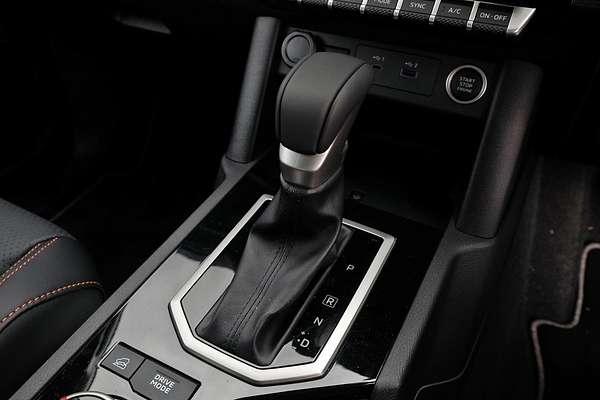 2025 Mitsubishi Triton GSR MV 4X4