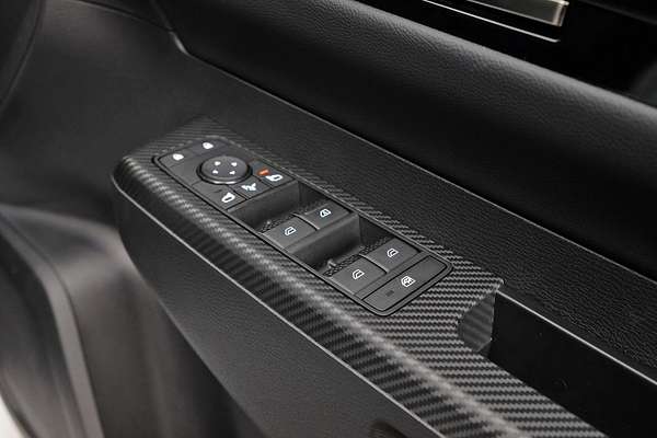 2025 Mitsubishi Triton GSR MV 4X4