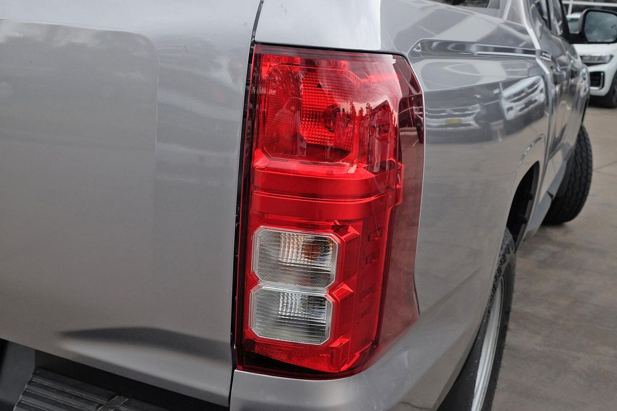 2024 Mitsubishi Triton GLX MV 4X4
