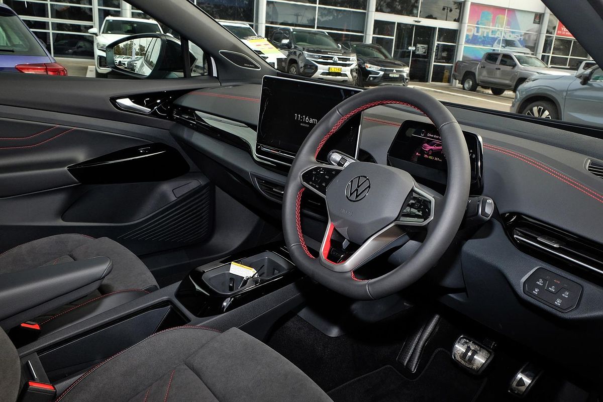 2025 Volkswagen ID.5 GTX E2