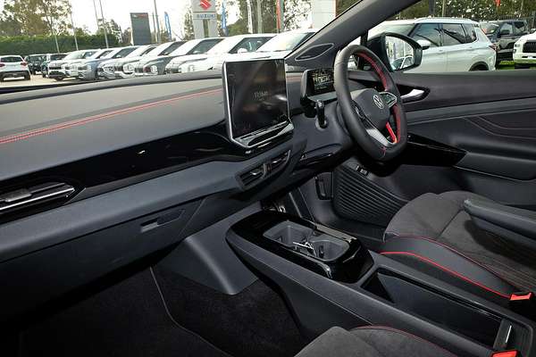 2025 Volkswagen ID.5 GTX E2