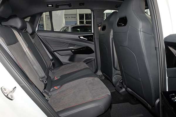 2025 Volkswagen ID.5 GTX E2