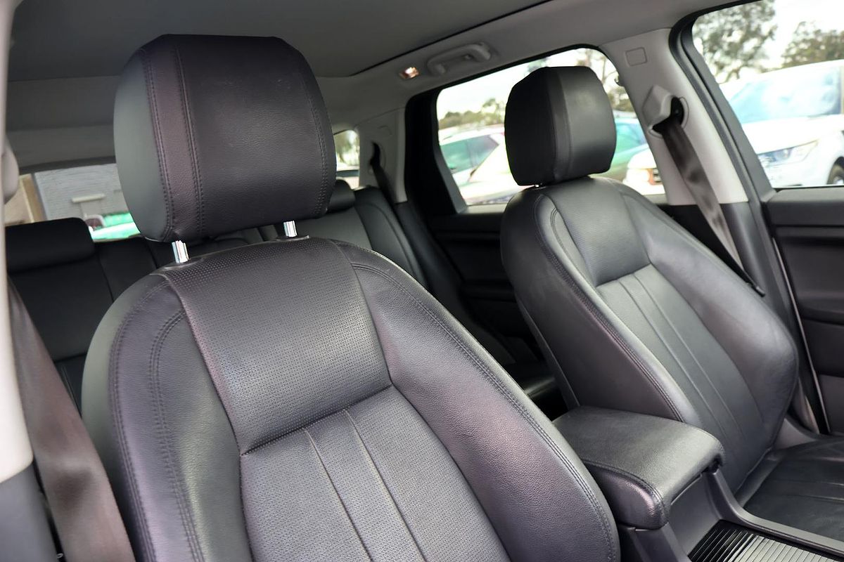 2019 Land Rover Discovery Sport Si4 177kW SE L550