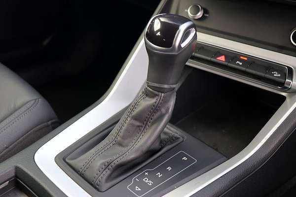 2022 Audi Q3 35 TFSI S line F3