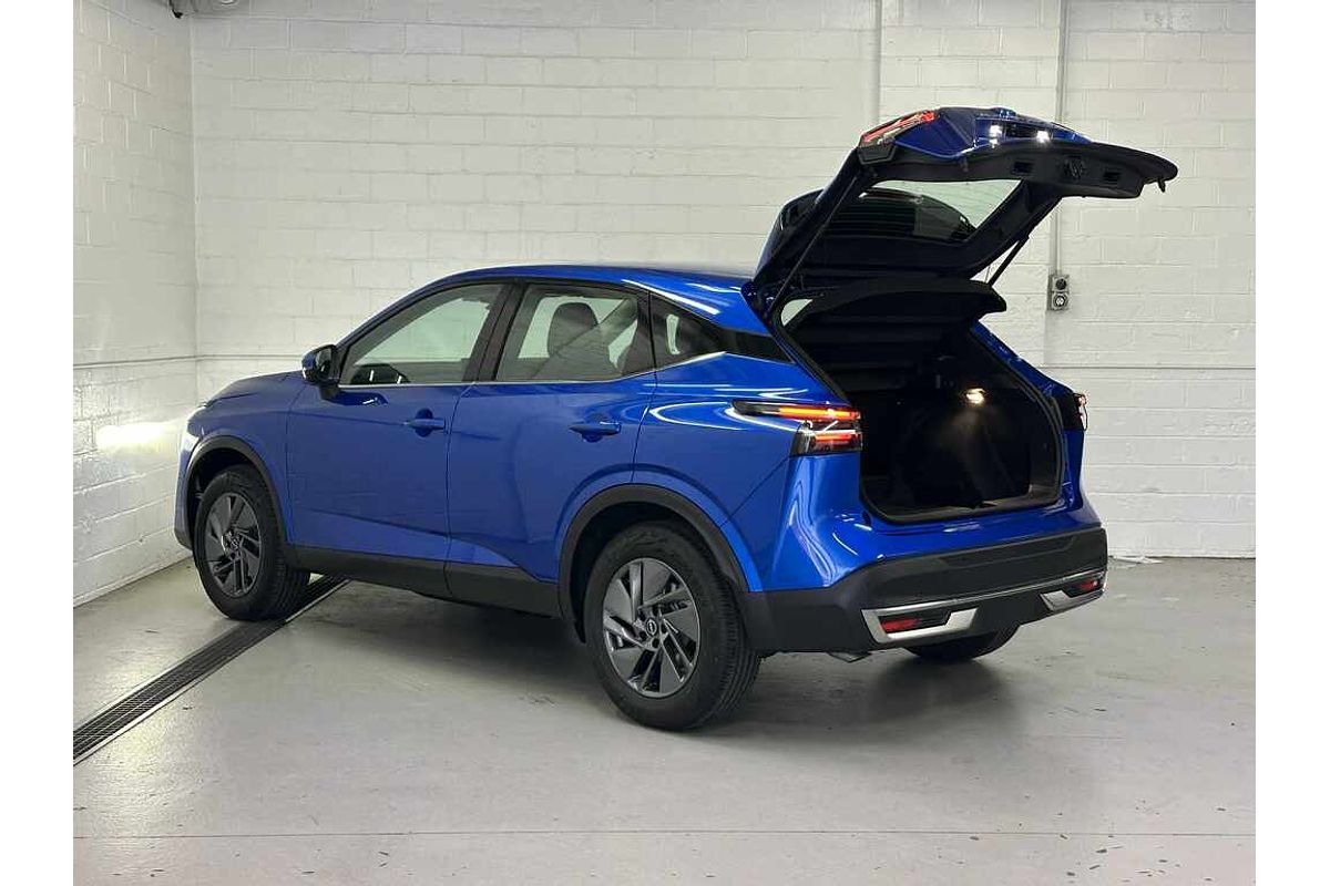 2025 Nissan QASHQAI ST J12
