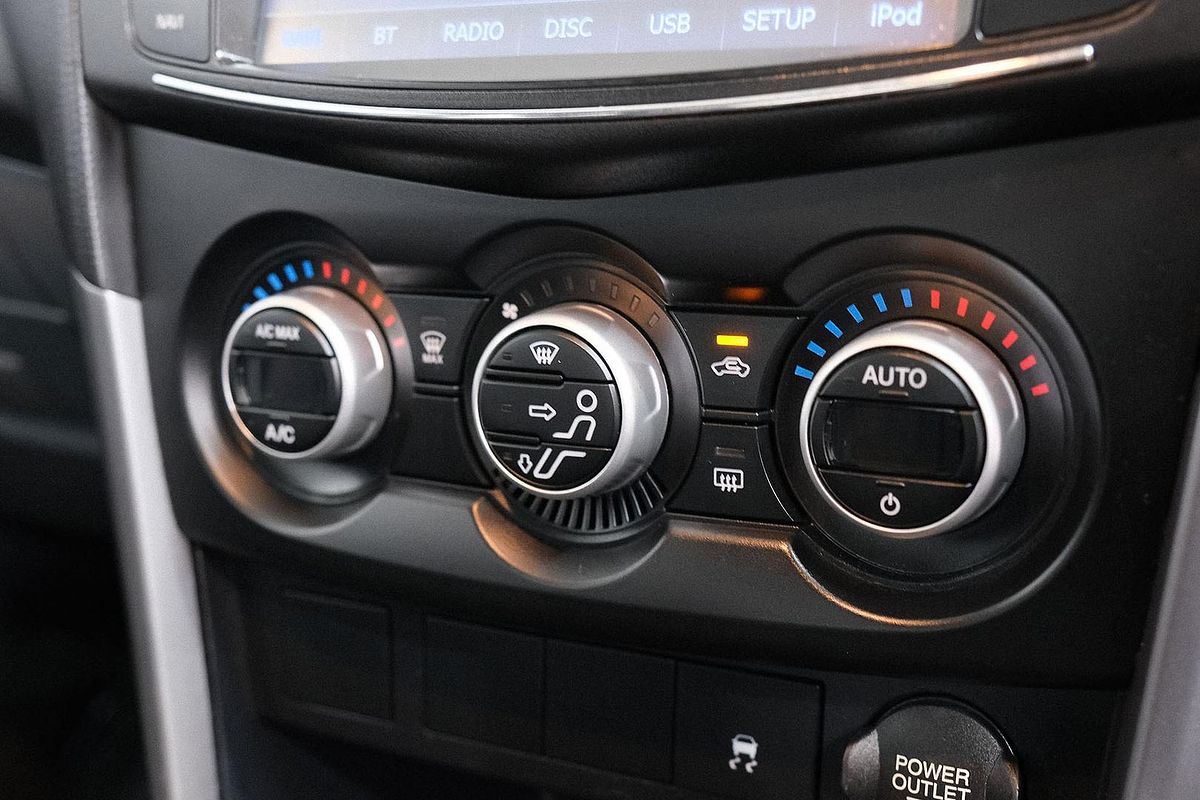 2016 Mazda BT-50 XTR Hi-Rider UR Rear Wheel Drive