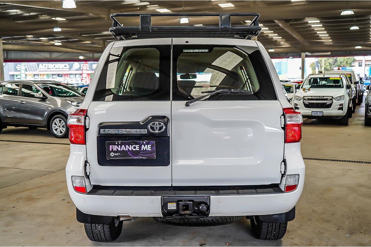 2017 Toyota Landcruiser GX VDJ200R