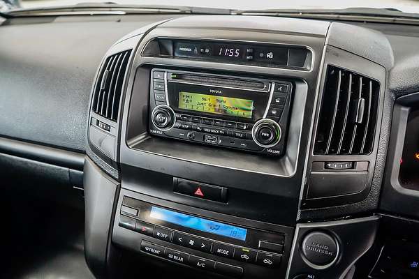 2017 Toyota Landcruiser GX VDJ200R