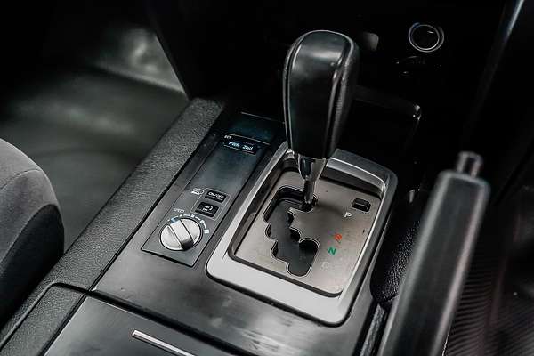 2017 Toyota Landcruiser GX VDJ200R