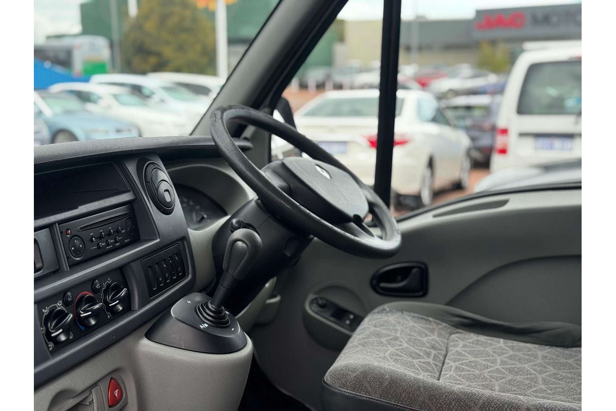 2009 Renault Master  X70 LWB