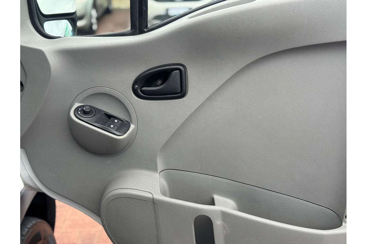 2009 Renault Master  X70 LWB