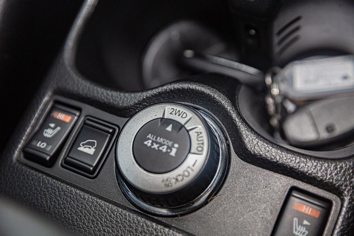 2015 Nissan X-TRAIL ST-L T32