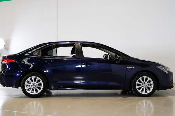 2021 Toyota Corolla SX Hybrid ZWE211R