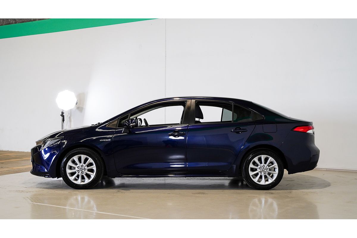 2021 Toyota Corolla SX Hybrid ZWE211R
