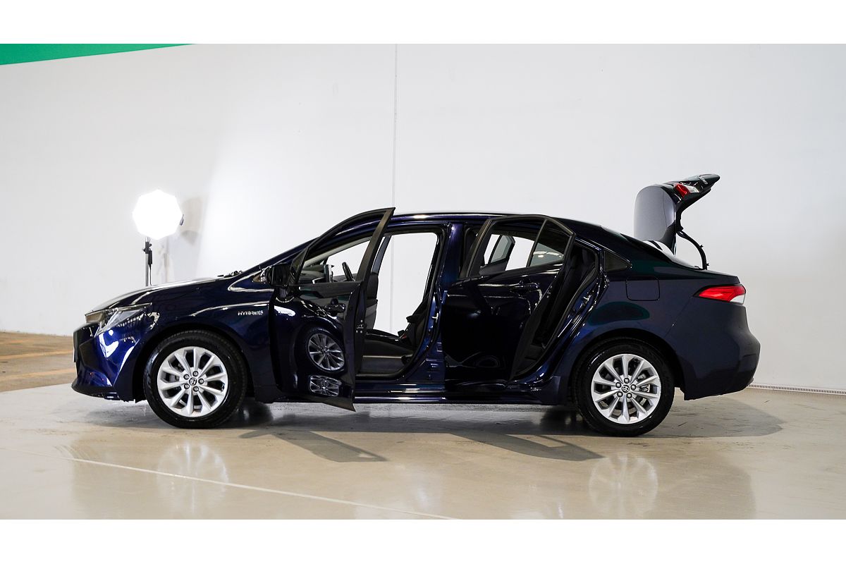 2021 Toyota Corolla SX Hybrid ZWE211R