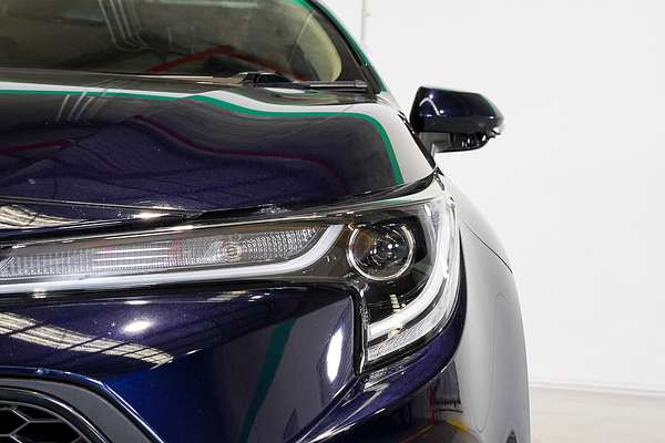 2021 Toyota Corolla SX Hybrid ZWE211R
