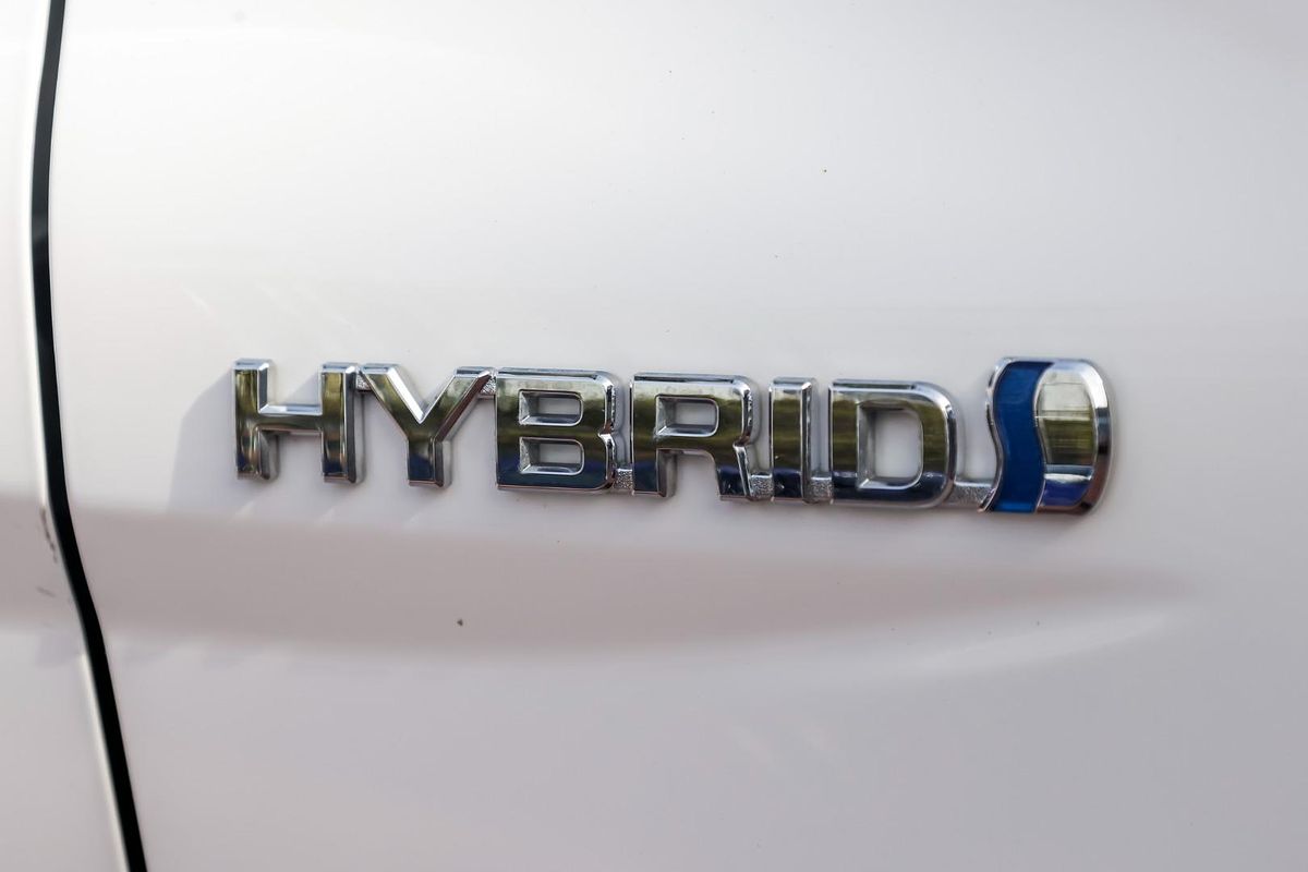 2023 Toyota Camry Ascent AXVH70R