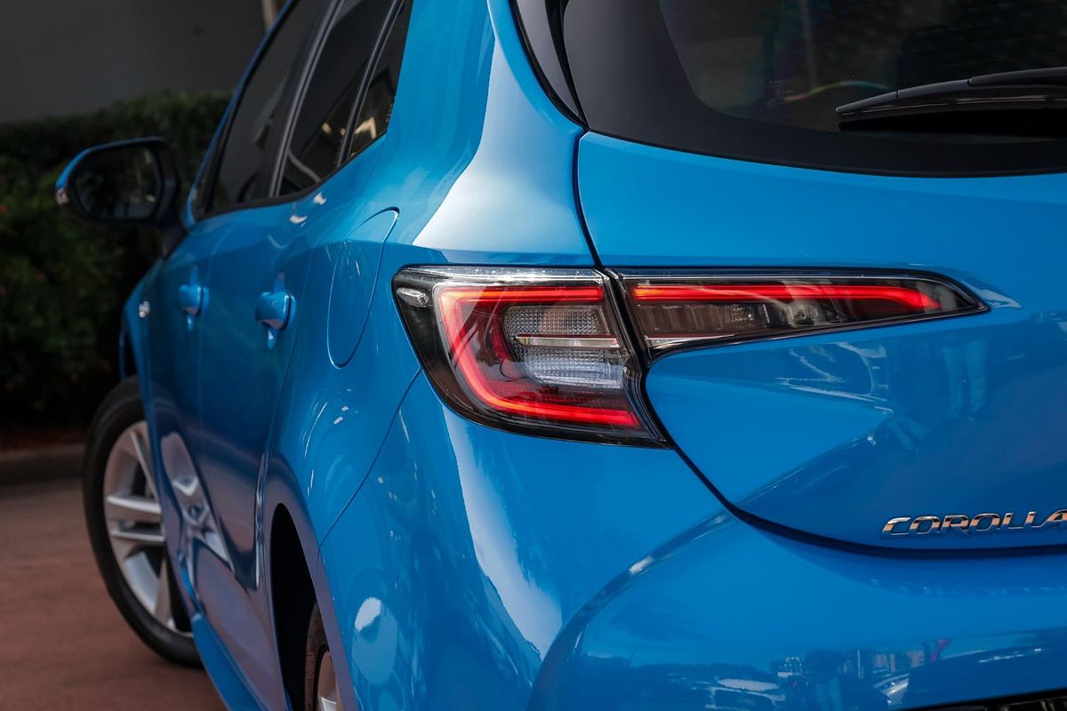 2019 Toyota Corolla Ascent Sport Hybrid ZWE211R