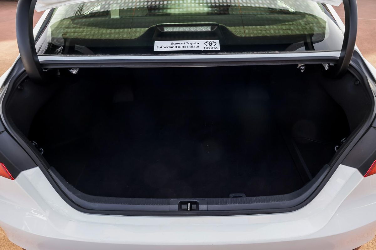 2023 Toyota Camry Ascent AXVH70R