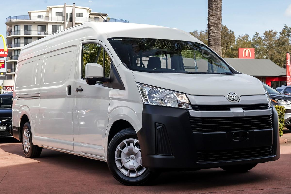 2021 Toyota Hiace GDH320R