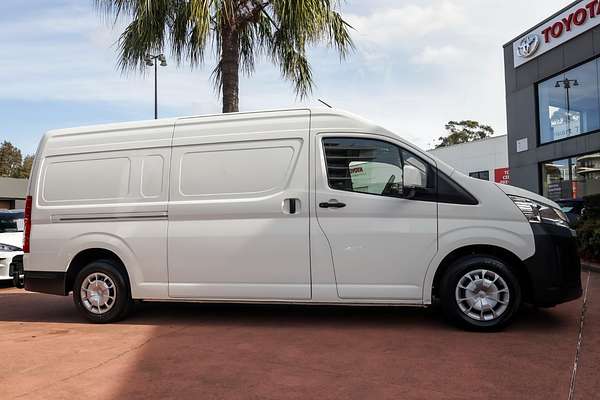 2021 Toyota Hiace GDH320R