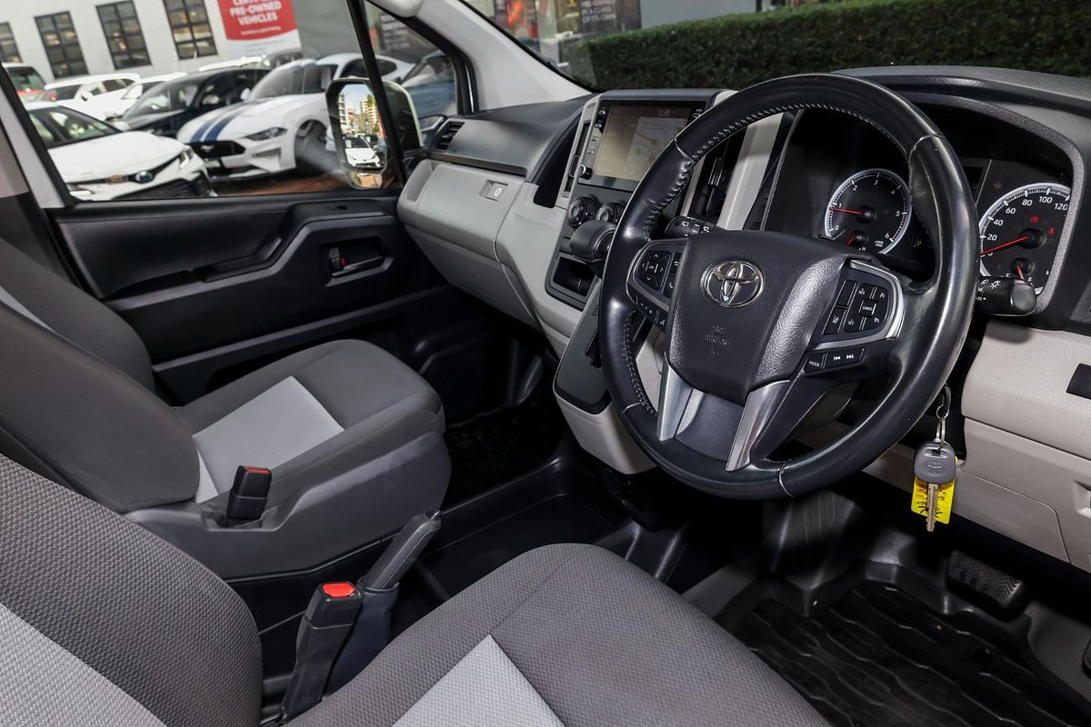 2021 Toyota Hiace GDH320R