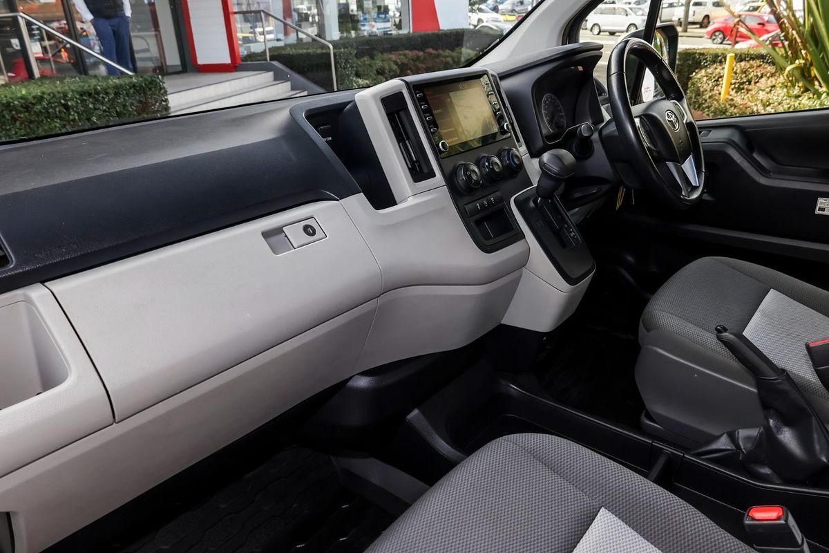 2021 Toyota Hiace GDH320R