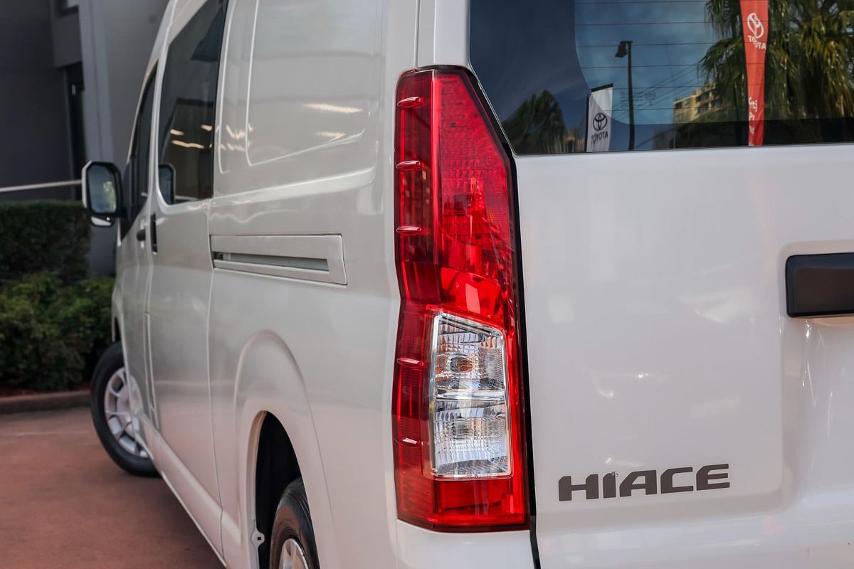 2021 Toyota Hiace GDH320R